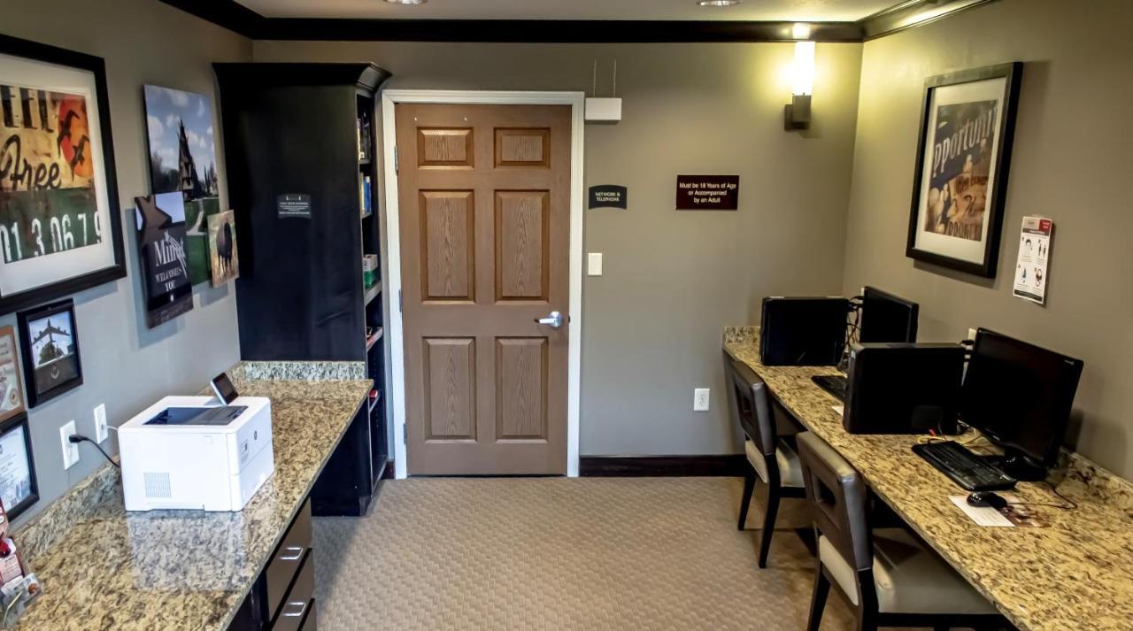 Staybridge Suites Minot By Ihg Eksteriør bilde