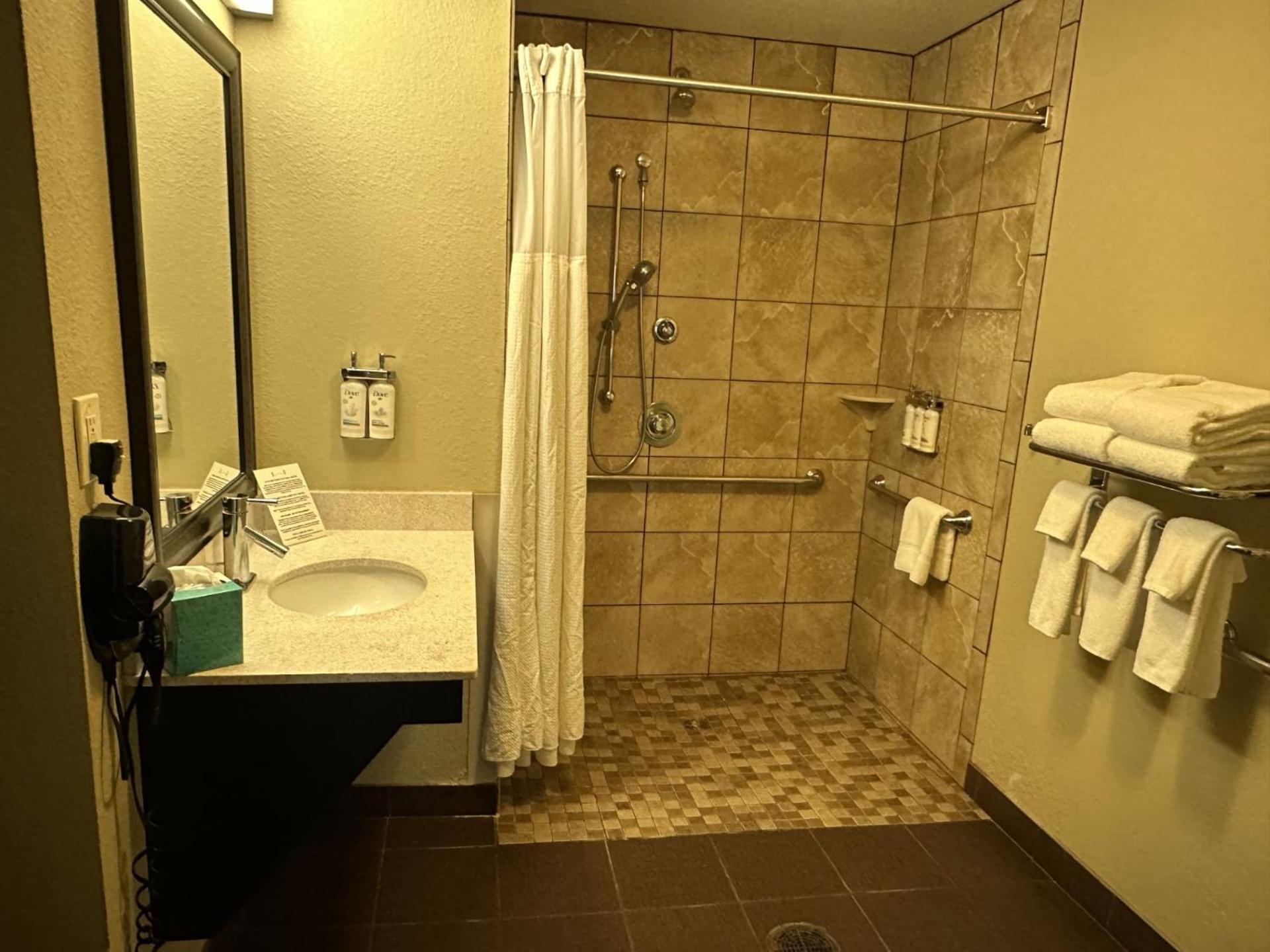 Staybridge Suites Minot By Ihg Eksteriør bilde
