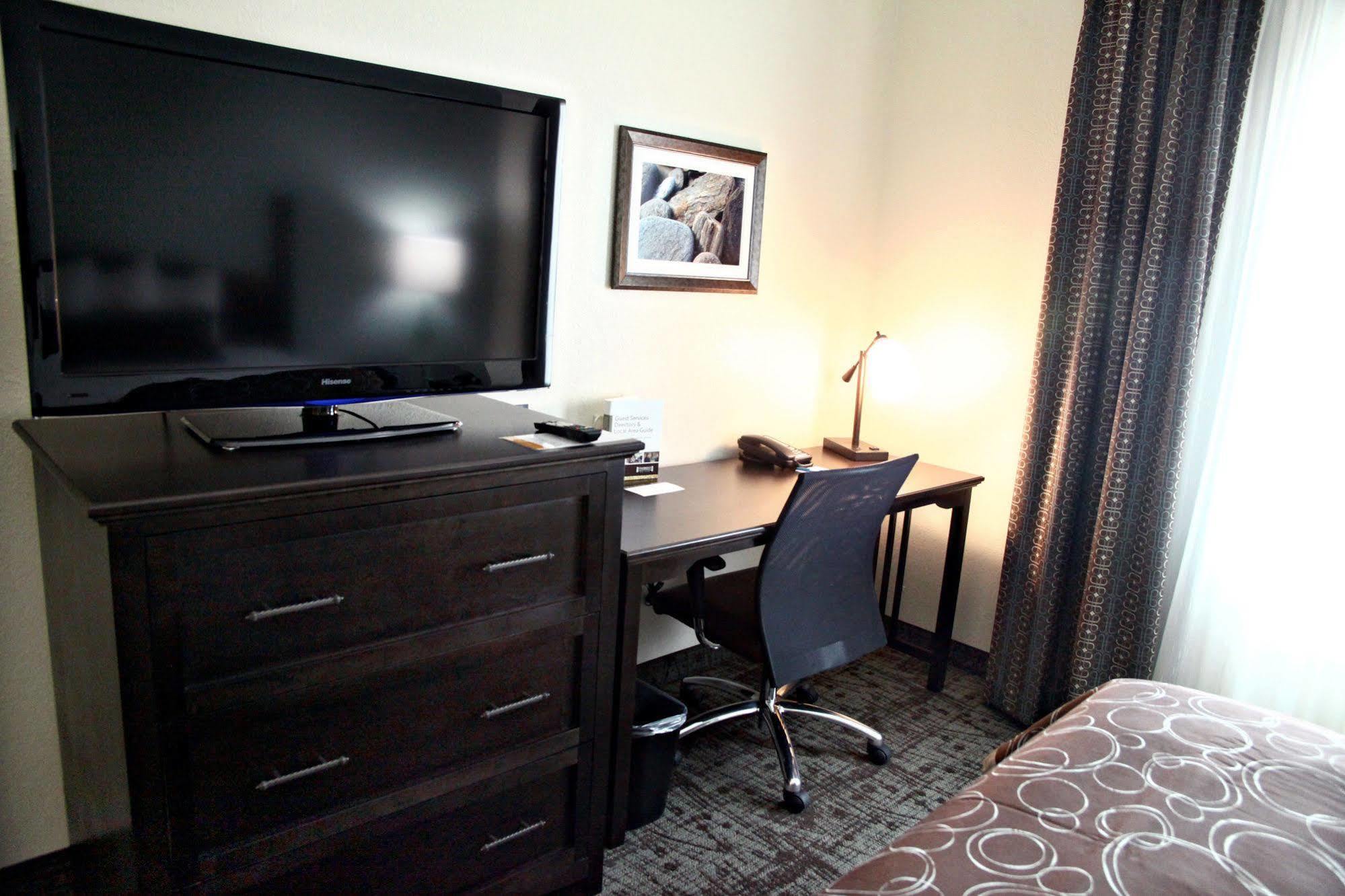 Staybridge Suites Minot By Ihg Eksteriør bilde