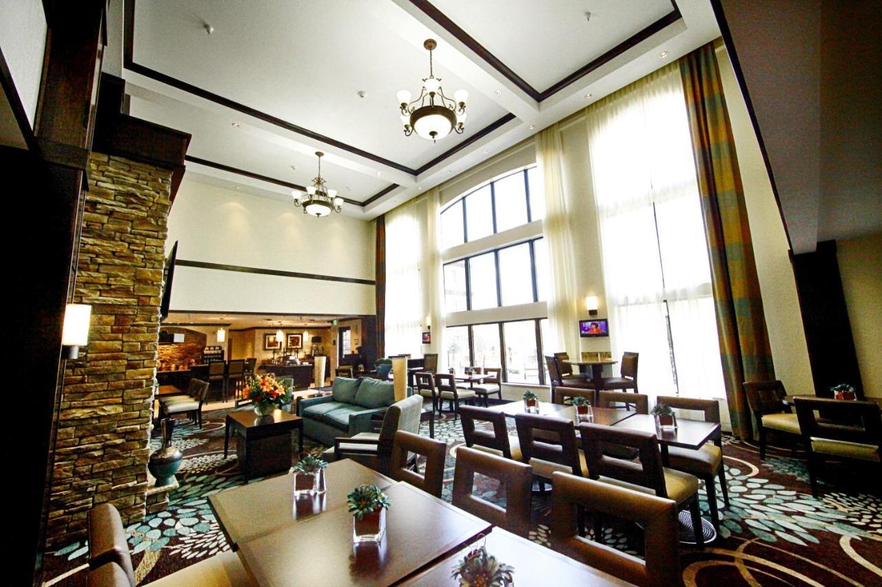 Staybridge Suites Minot By Ihg Eksteriør bilde